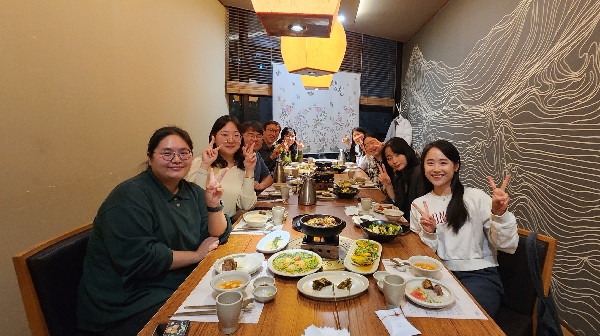 교수님 생일파티 대표이미지